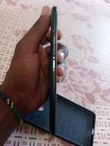 A picture of GOOGLE PIXEL 2XL