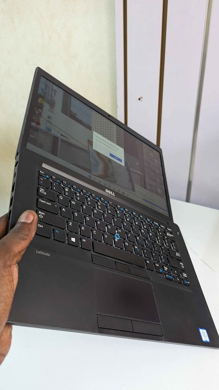 A picture of Dell latitude 7480 i5 7th Gen 2.5ghz 8gb ram 256ssd