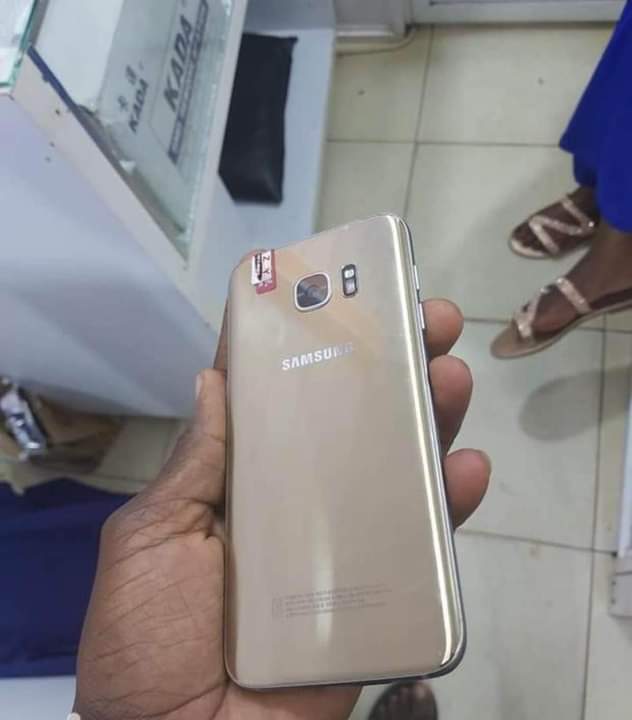 A picture of Samsung Galaxy S7 edge