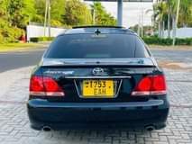A picture of TOYOTA CROWN ATHLETE NAMBA E PIGA 255 714 550 592
