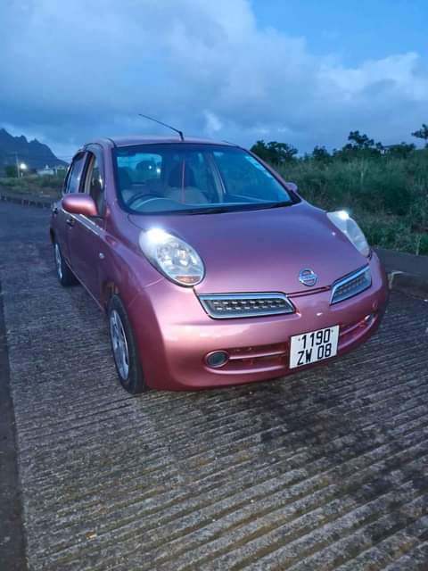 used nissan march