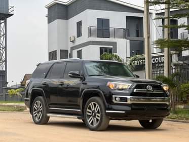 A picture of Neatly used 2015 Toyota 5Runner with duty 15 8m NET