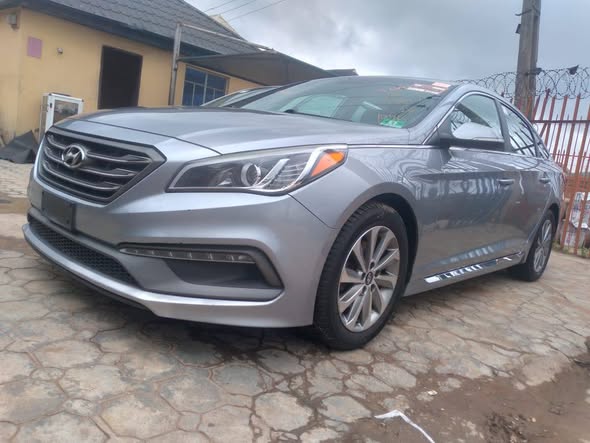 A picture of 2017 Hyundai sonata foreign used tukunbo