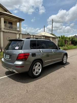 A picture of Absolutely Super Clean and Sharp Tokunbo Standard Few months 9ja