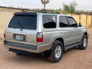 A picture of Car