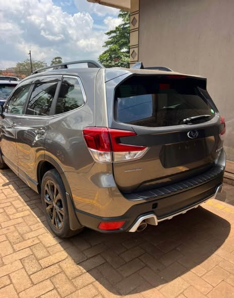 A picture of 2018 Subaru ForesterCall 0765424123 0709446672