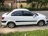 A picture of Kia Rio 2004 manual transmission