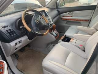 A picture of Registered Lexus RX 330 2006