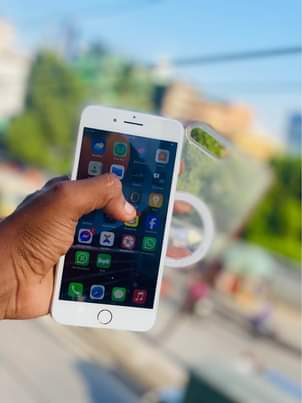 A picture of I phone 7 plus