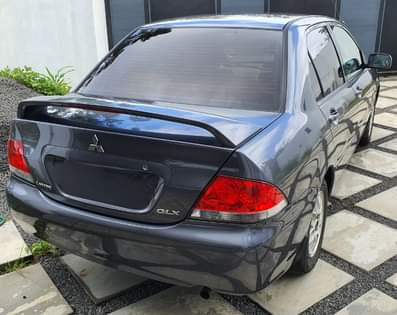 mitsubishi lancer
