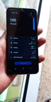 A picture of SAMSUNG GALAXY A50