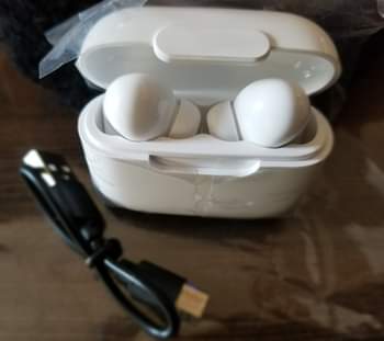 A picture of TWS Bluetooth wireless earbuds