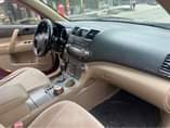 A picture of Extremely clean 2009 Toyota Highlander Engine and Gear sound Ac