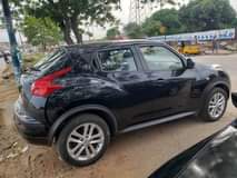 A picture of Sharp toks standard few months used Nissan Juke Black exterior
