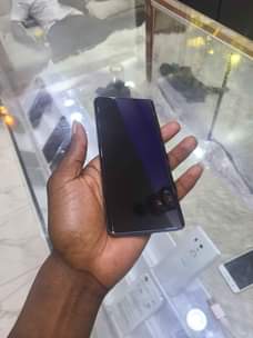 A picture of Oneplus 8 5G UW