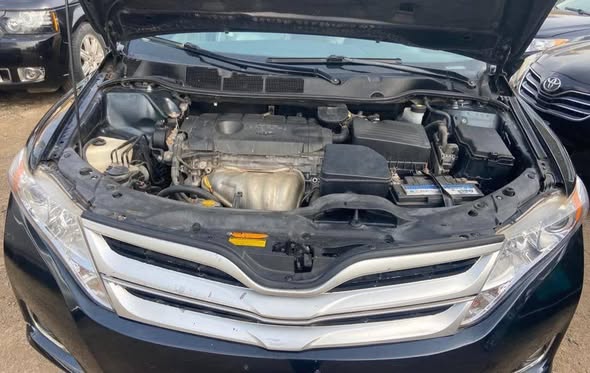A picture of TOYOTA VENZA