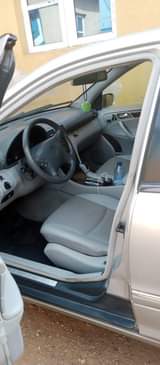 A picture of 2006 C320 BENZ