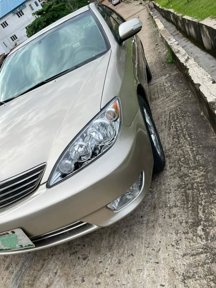 A picture of Sharp Toyota Camry 2006 tokunbo standard