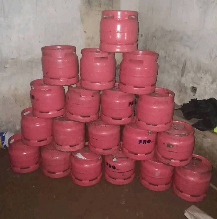 A picture of Gas