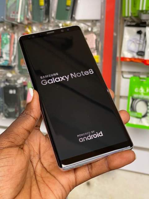 A picture of Note8 6gbRAM 0774423140 with a receipt