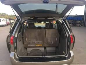 A picture of TOKUNBO Toyota sienna YEAR MODEL 2004 TRANSMISSION Automatic CONDITION Buy