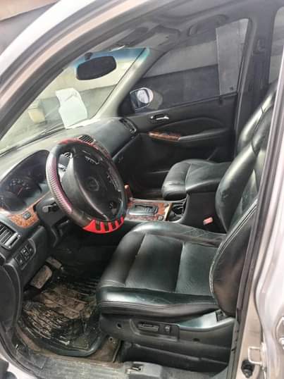 A picture of Acura MDX 2006