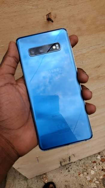 samsung s10
