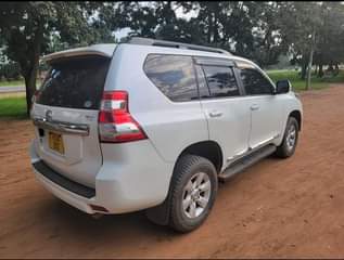 A picture of TOYOTA PRADO GOOD NEW FOR SELL 85M SO PLSEEEE CALL