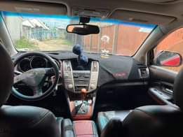 A picture of Lexus Rx330 2006 facelifted to 2015 premium Accident free Flashed