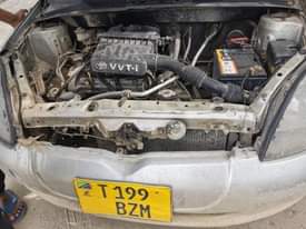 A picture of Toyota vitz old