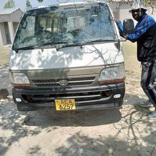 used toyota hiace