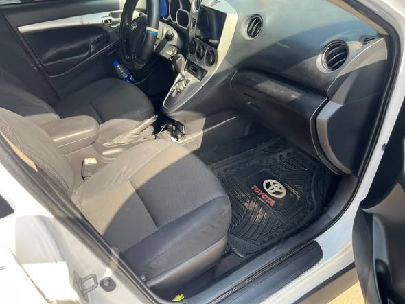 A picture of Toyota matrix 2011 model