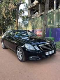 A picture of Mercedes Benz E300