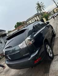 A picture of Good deal Super Clean 2008 Lexus Rx350 Full option Toks