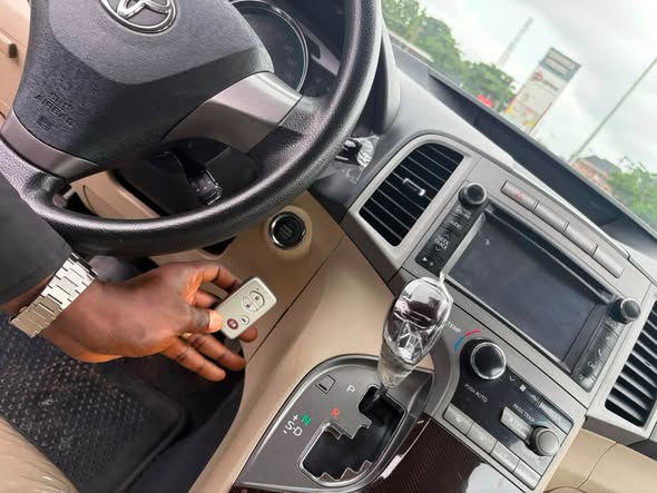 A picture of 2010 Foreign Used Toyota Venza