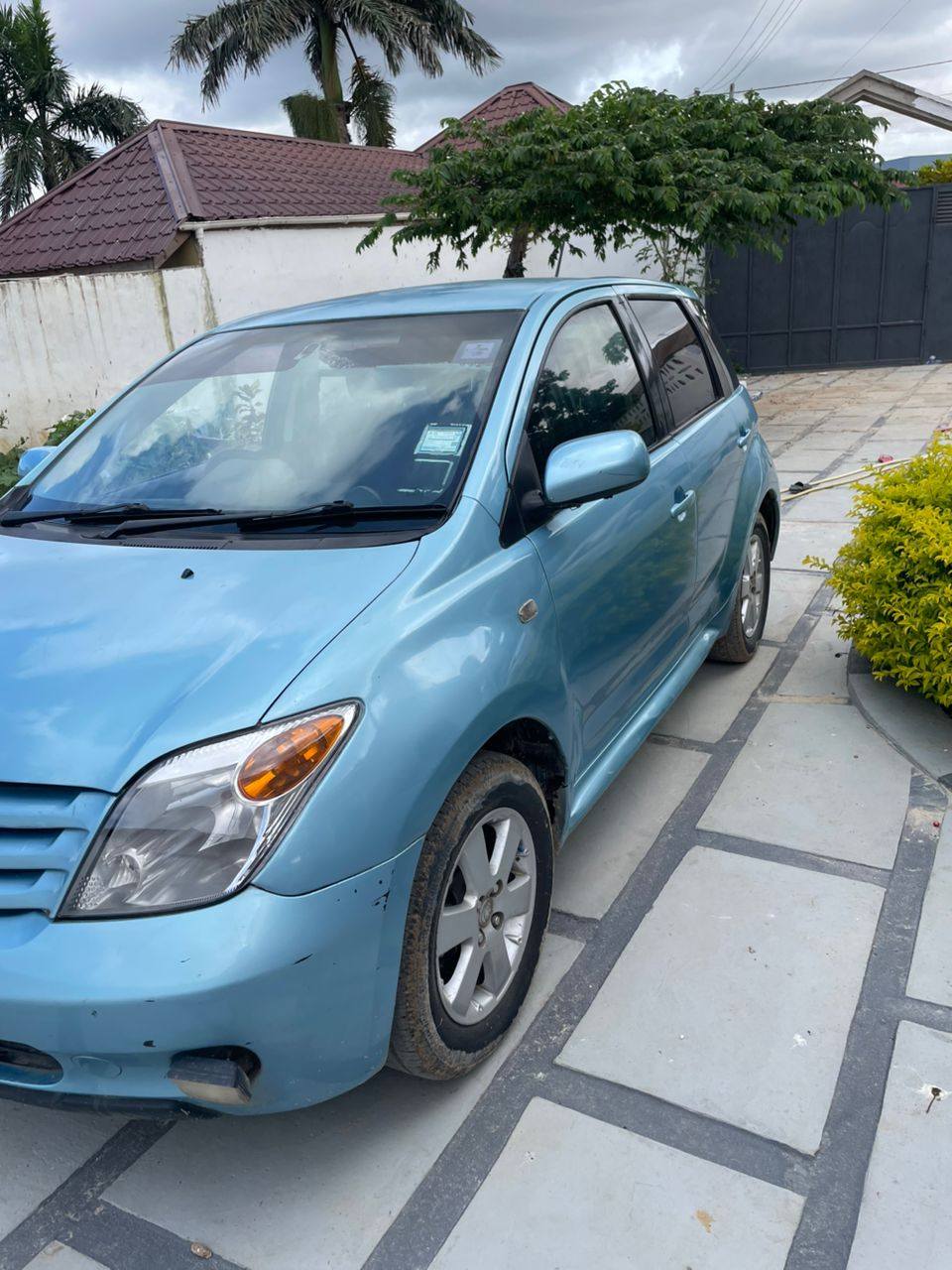 A picture of Toyota ist