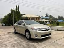 A picture of 2013 Toyota Camry Small