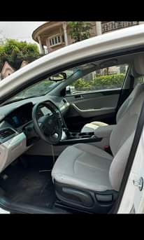 A picture of Model Hyundai Sonata Year 2016 Features Accident free Foreign Cool