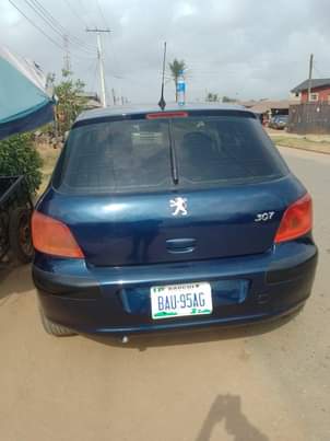 A picture of 2008 Peugeot 307 buy and drive nothing to fix Ac