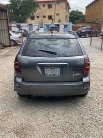 A picture of CLEAN PONTIAC VIBE 2007 GRAY