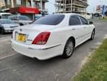 A picture of TOYOTA CROWN MAJESTA