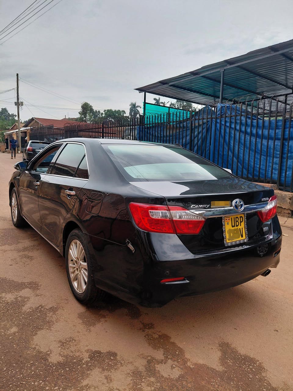A picture of Toyota Camry Hybrid 33m 0759700430