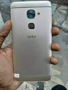A picture of Letv phone