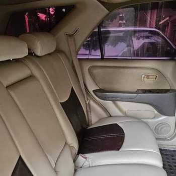 A picture of TOYOTA HARRIER UAU PRICE 18.5M WSTUP0759539100 CALL0776717226