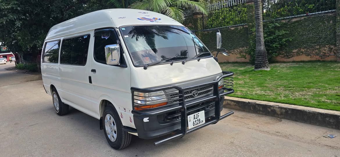 used toyota hiace