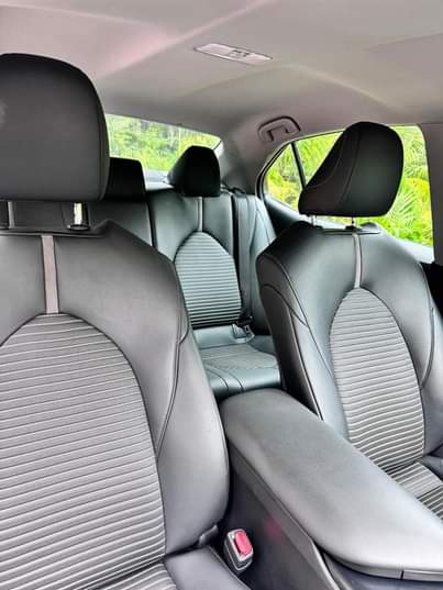 A picture of 2019 Toyota Camry SE