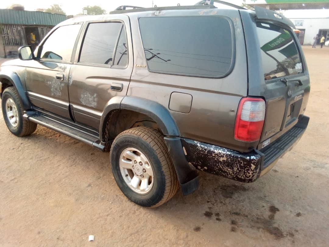 A picture of Distres First Body Toyota 4Runner Only painting needed Untempered engine