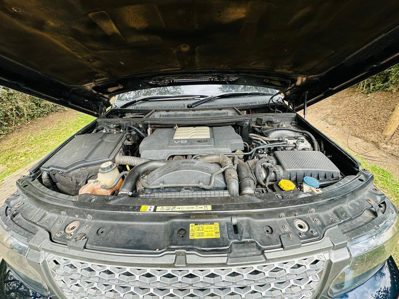 A picture of Range rover vogue