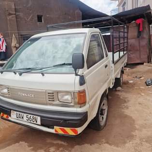 A picture of Toyota townce