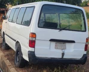 A picture of Toyota bumber